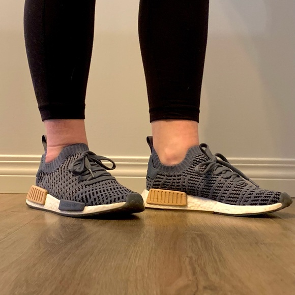 Adidas NMD_R1 STLT Primeknit - Picture 2 of 6